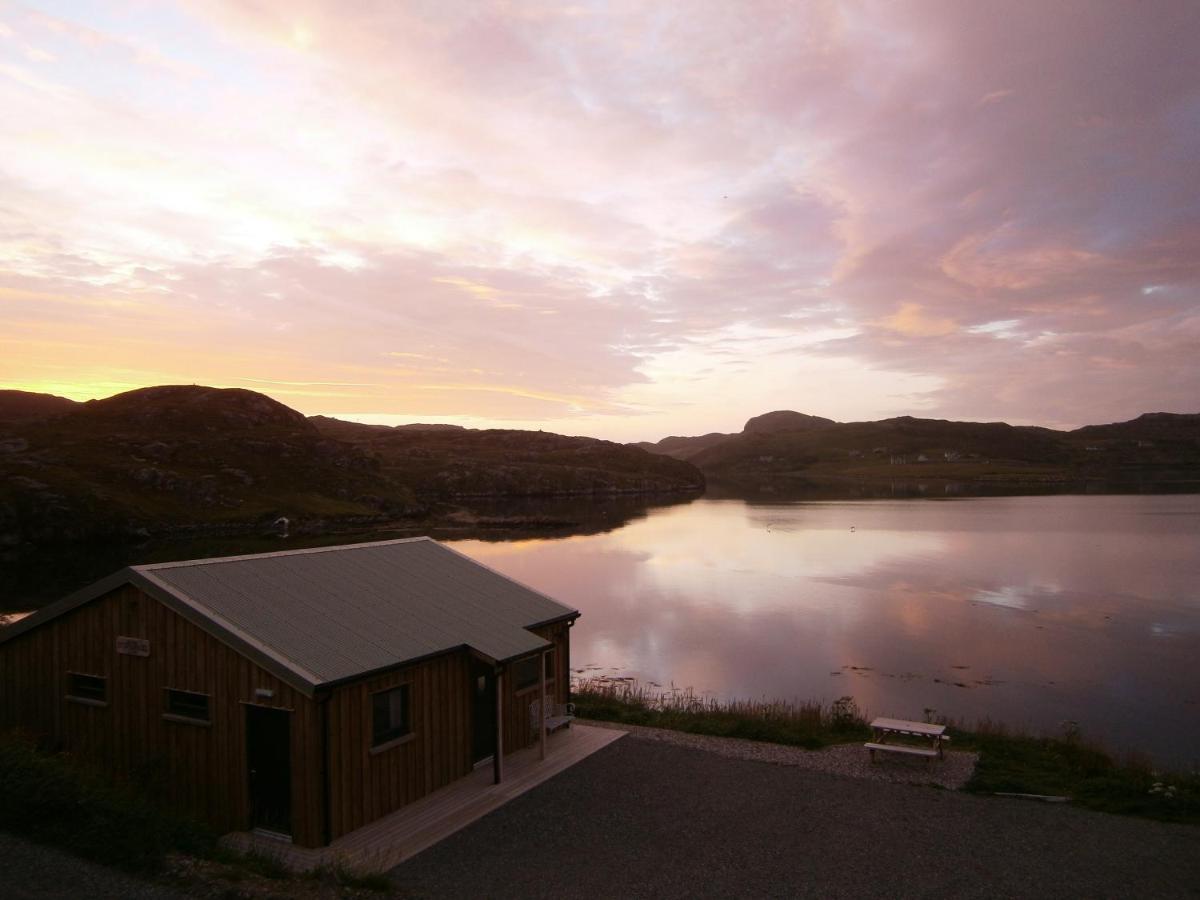 Otter Bunkhouse Hostel Cairisiadar Εξωτερικό φωτογραφία